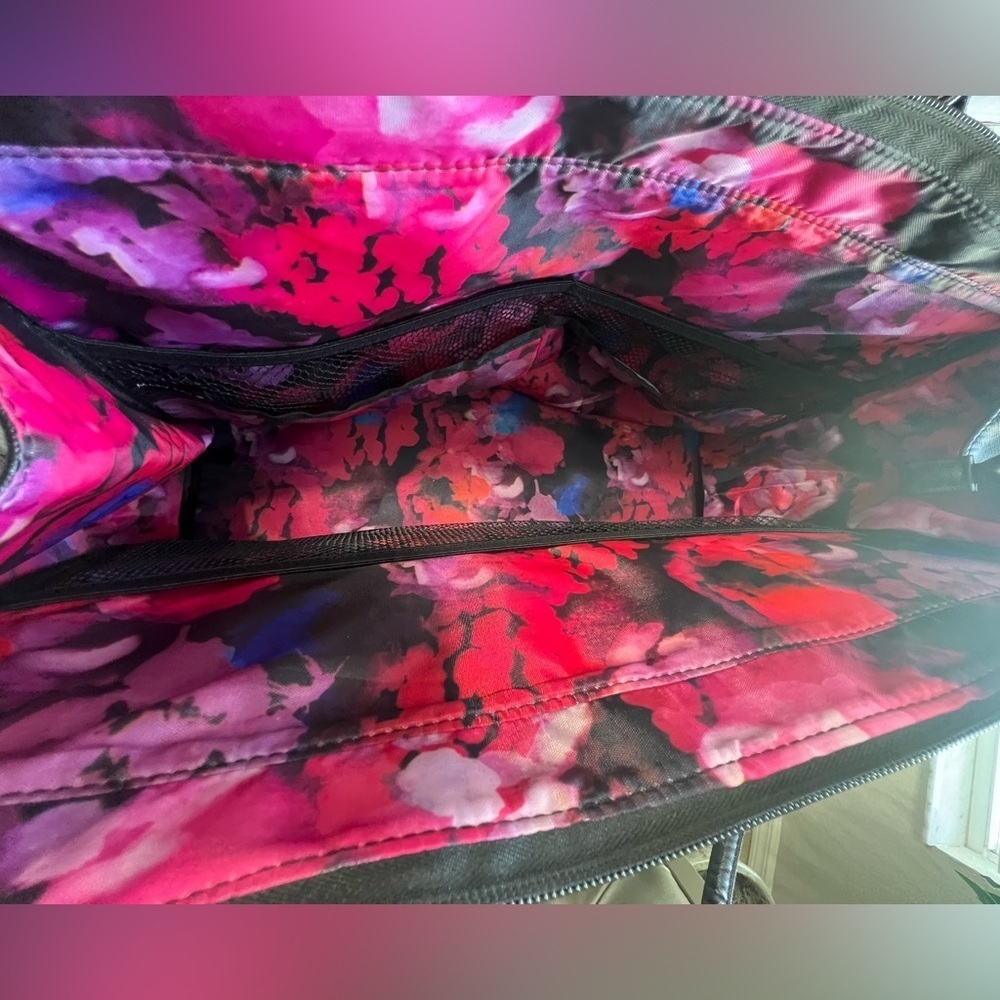 Mary Kay Black Tote Bag - Picture 4 of 5